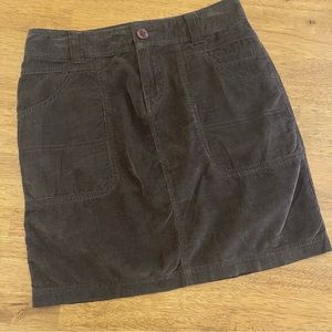 Columbia Brown Courduroy Skirt Size 2, 18 inch length